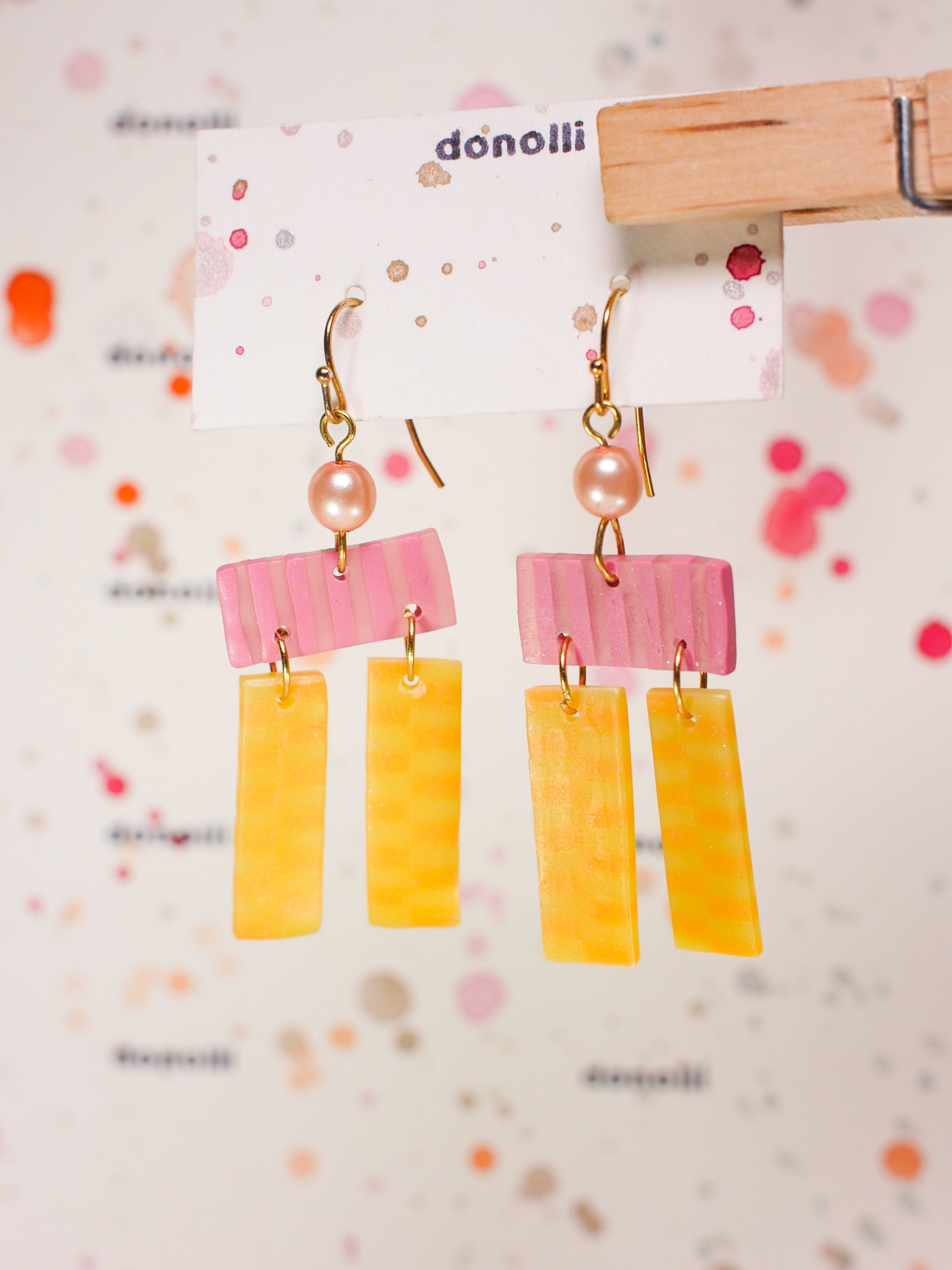 pink lemonade stand